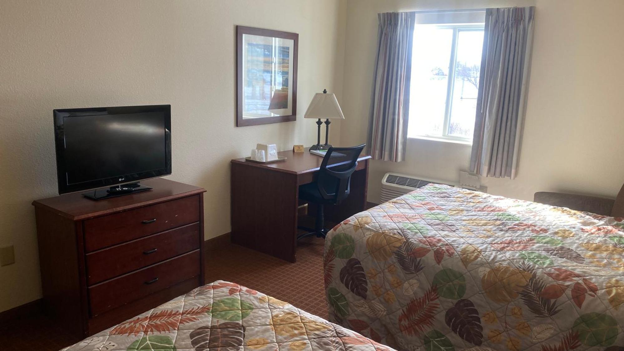 Park View Inn & Suites Hoisington Near Great Bend Экстерьер фото